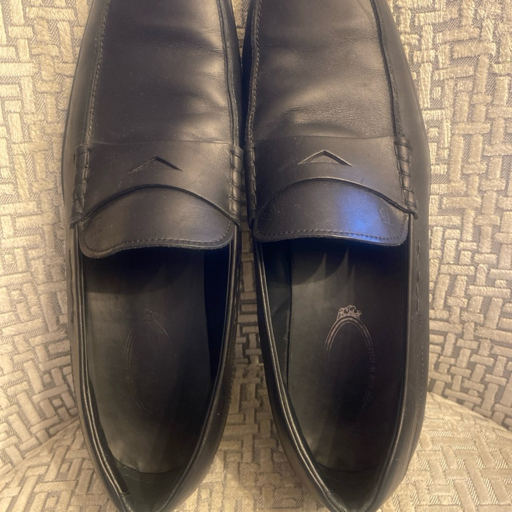 Tod’s Smooth Black Leather Slip-On Loafers Sz 11 $175  RSP$495